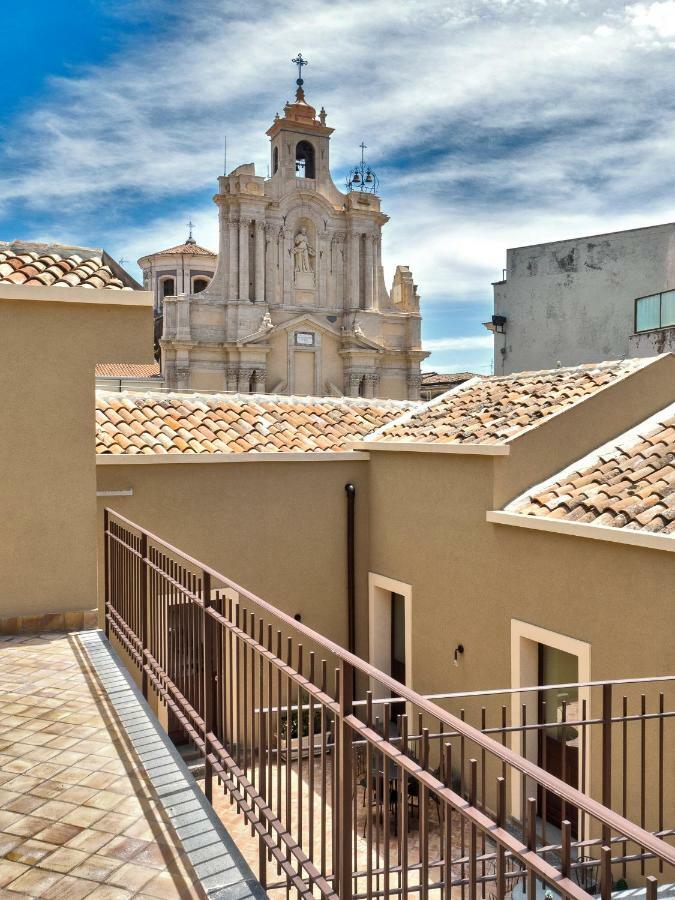 Locanda Sant'Antonio Aci SantʼAntonio Exteriér fotografie